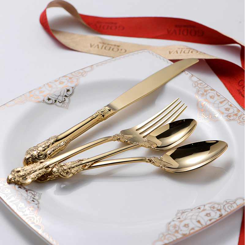 금도금 레이스 장식의 복고풍 웨스턴 스타일 식기 세트: - Vintage Collectible Spoons 리뷰 및 가격