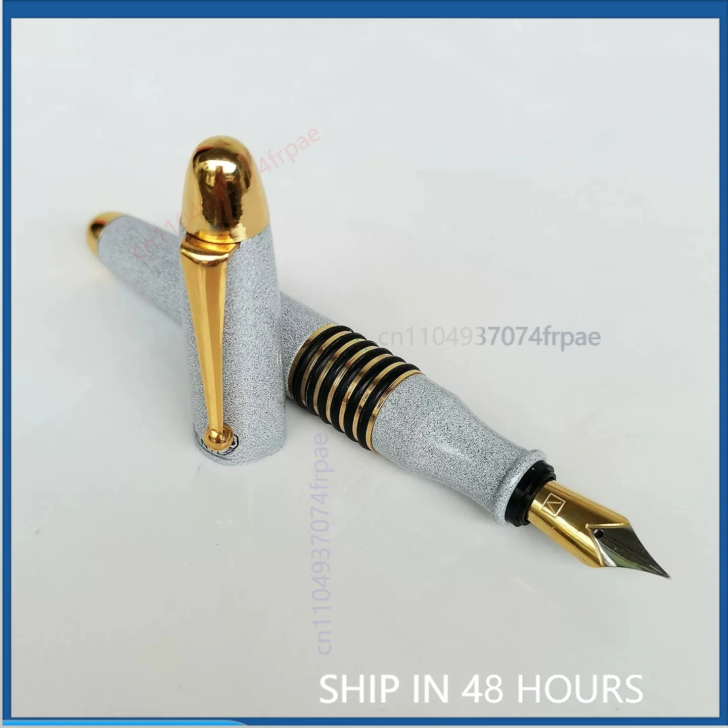 흰색의 두꺼운 몸체를 가진 고급 구리 만년필, 1990 - Vintage Collectible Pens 리뷰 및 가격